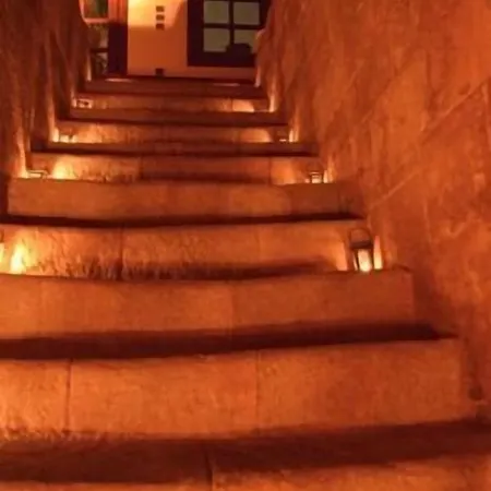 Medieval Vilă