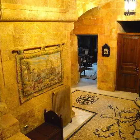 Villa Medieval